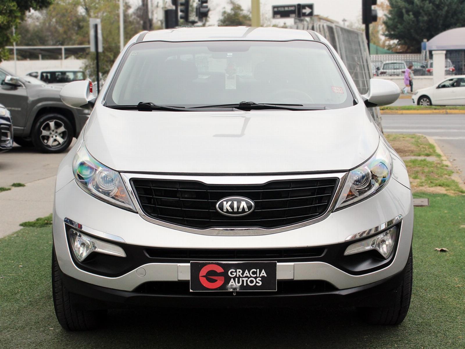 KIA SPORTAGE LX 2.0 AT 2015 - Imagen 3 de 8