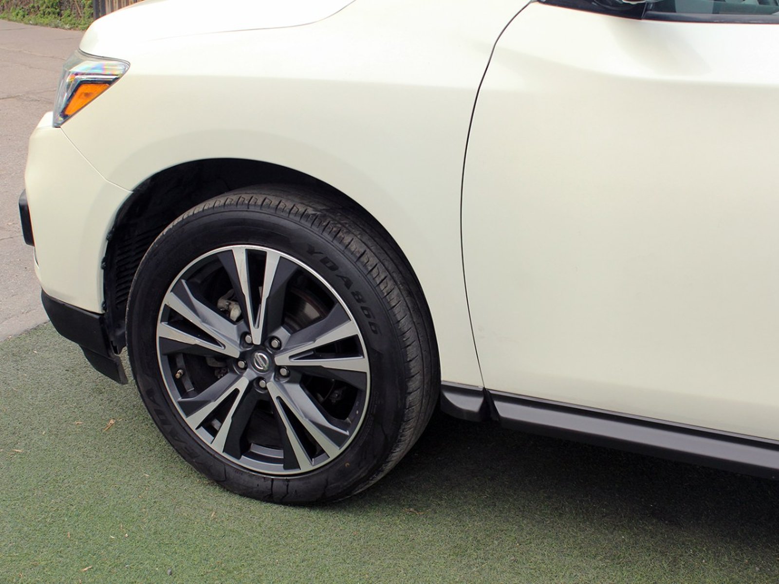 NISSAN PATHFINDER EXCLUSIVE 4X4 3.5 AUT 2017 - Imagen 8 de 10