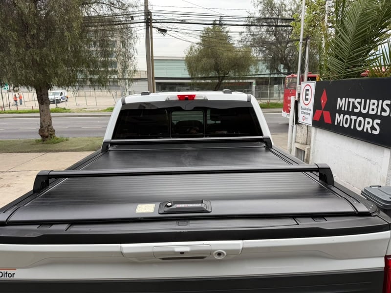 Ford F-150 Raptor 3.5 4X4 DOB. CAB. AT 4P. 2022 - Imagen 7 de 10