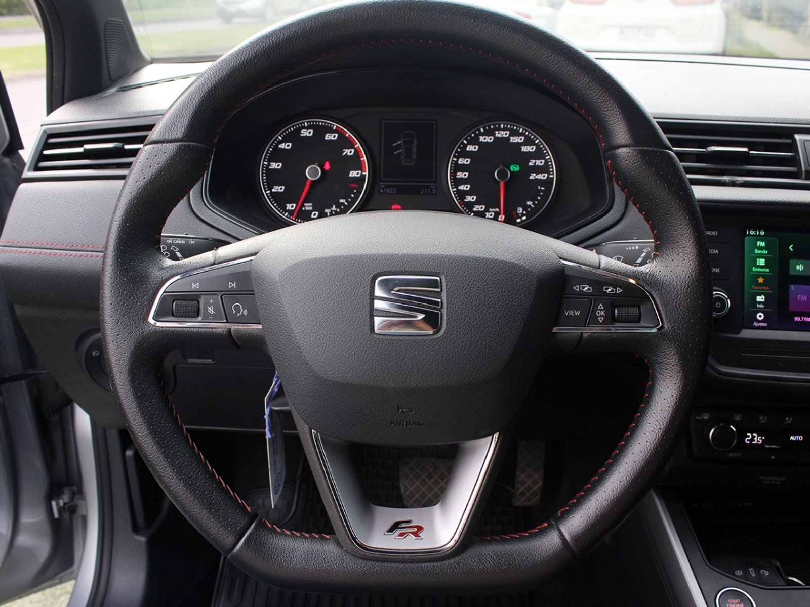 SEAT ARONA 1.6 FR AT 2022 - Imagen 10 de 10