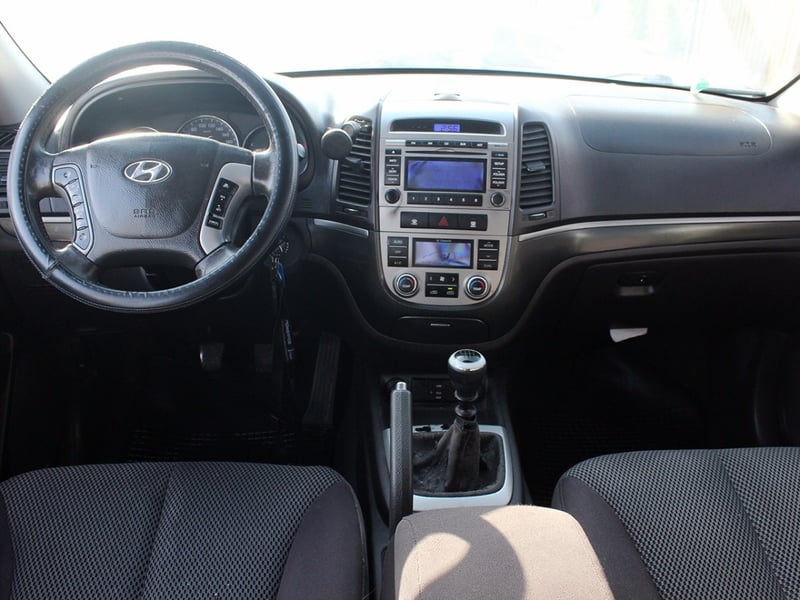 Hyundai SANTA FE 4X4 GLS 2.2 MT DIESEL 2012 - Imagen 9 de 10