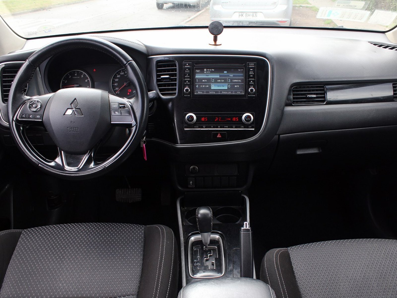 Mitsubishi OUTLANDER 2.0 4X2 AT 2021 - Imagen 9 de 10