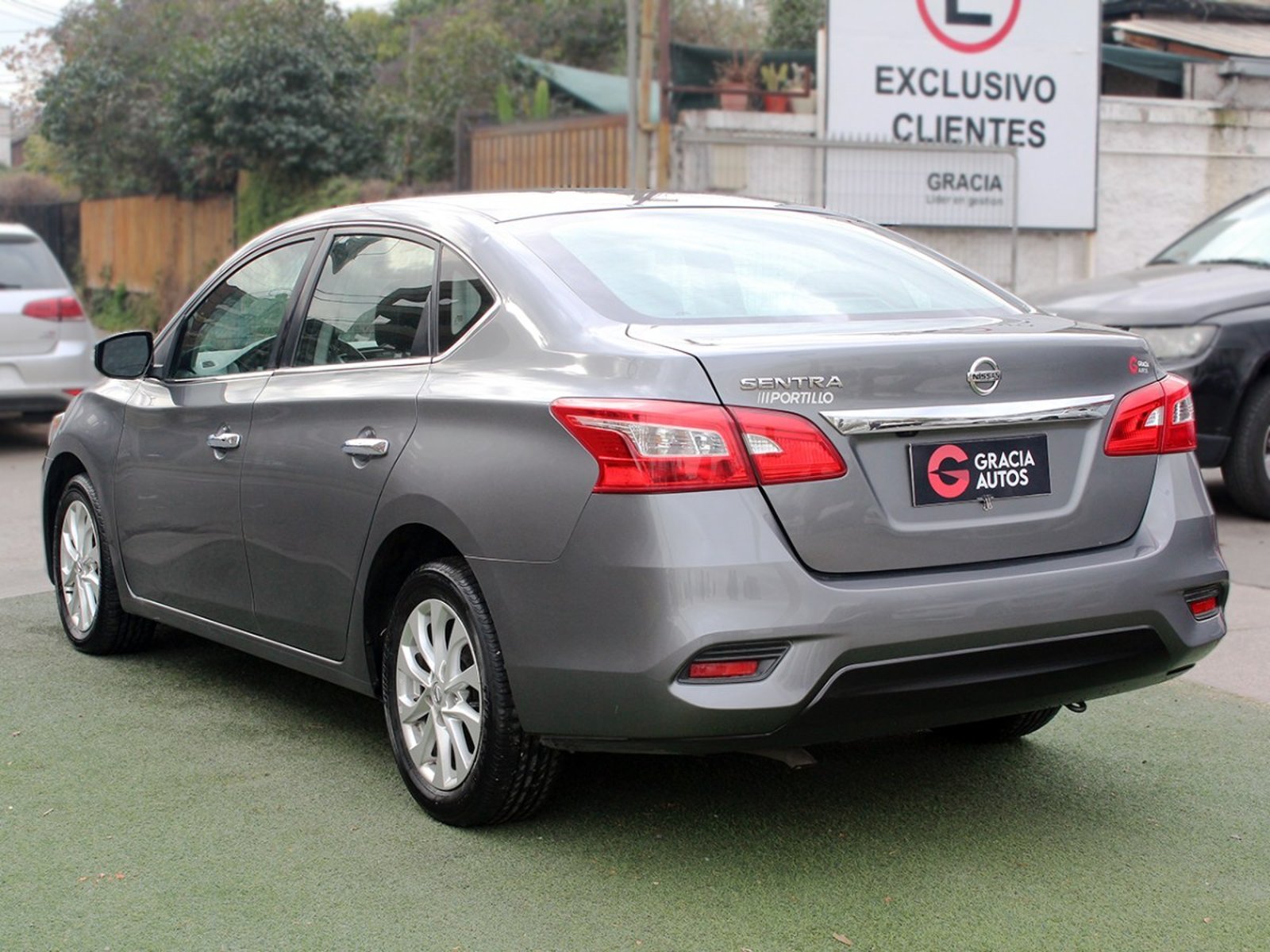 Nissan SENTRA 1.8 MT ADVANCE 2021 - Imagen 6 de 10