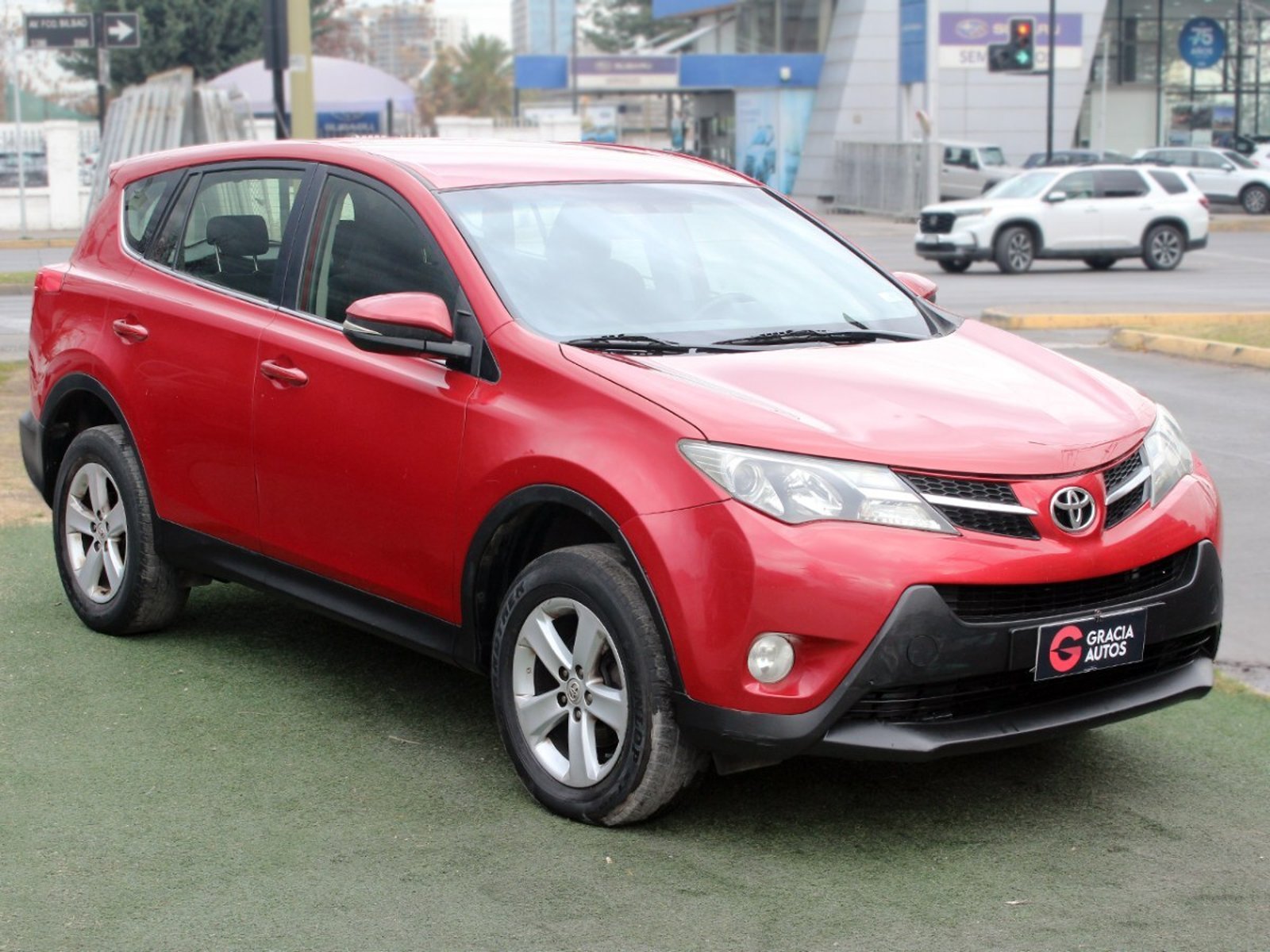 Toyota RAV 4 2.5 LUJO 4X2 AT 5P 2015 - Foto 3 de 10