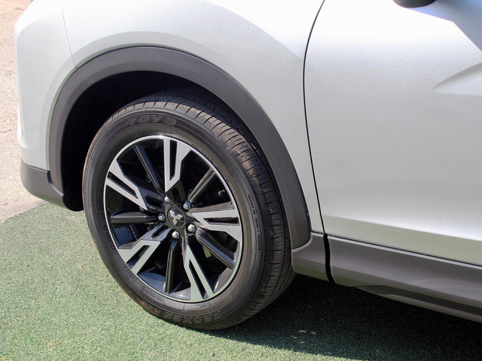 MITSUBISHI ECLIPSE CROSS AT RX 2024 - Imagen 8 de 8