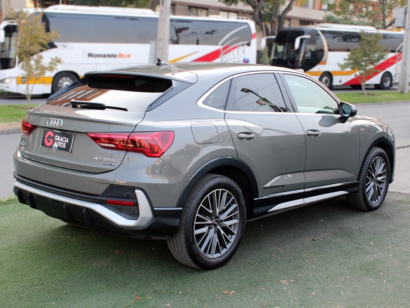 AUDI Q3 SPORTBACK QUATTRO 2.0 40 TFSI SPORT SLINE 2022 - Imagen 3 de 9