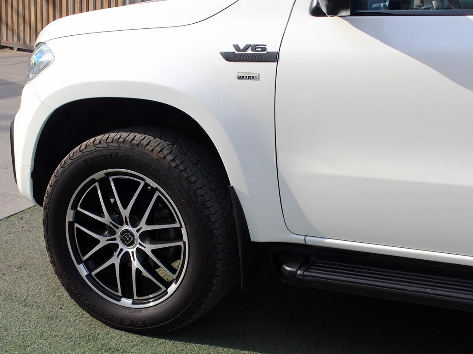 Mercedes-Benz X350 KIT BRABUS 2020 - Imagen 8 de 10