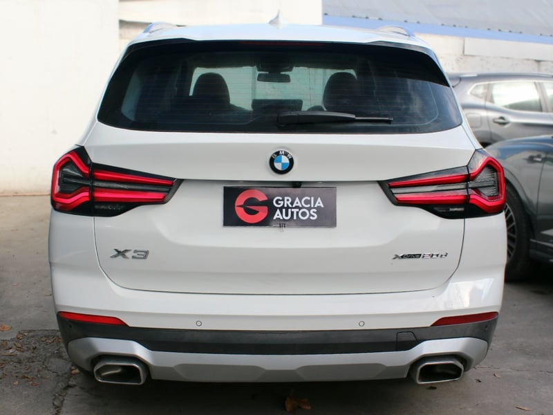 BMW X3 XDRIVE 20D DIESEL HERITAGE 4X4 2024 - Imagen 5 de 10