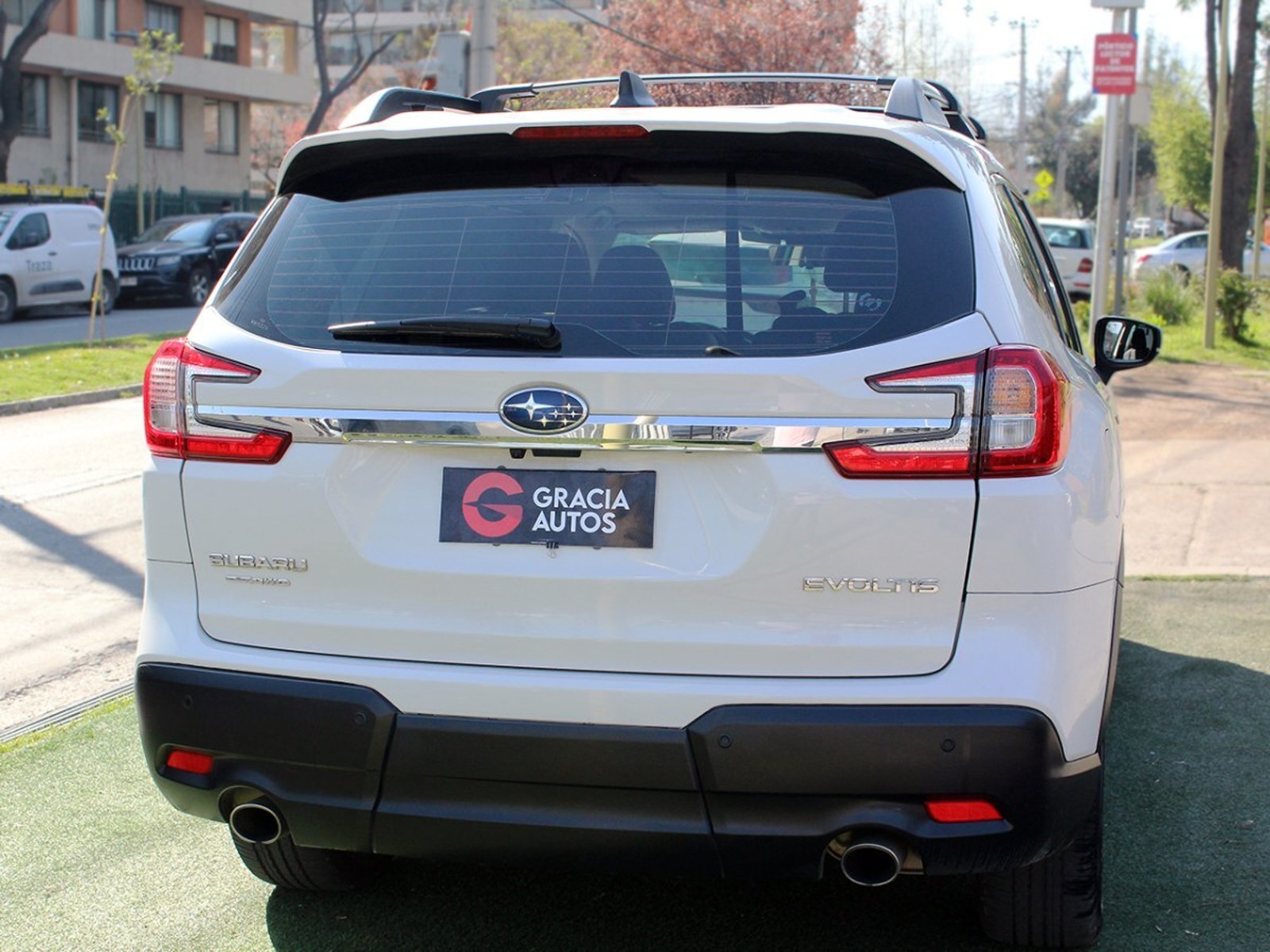 Subaru EVOLTIS 2.4T TOURING GARDX AWD CVT AT 5P 2025 - Foto 5 de 10