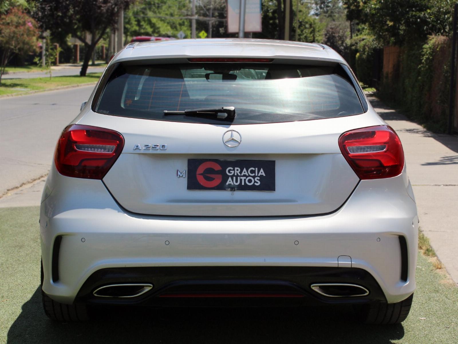 MERCEDES-BENZ A250 SPORT 2018 - Imagen 5 de 7