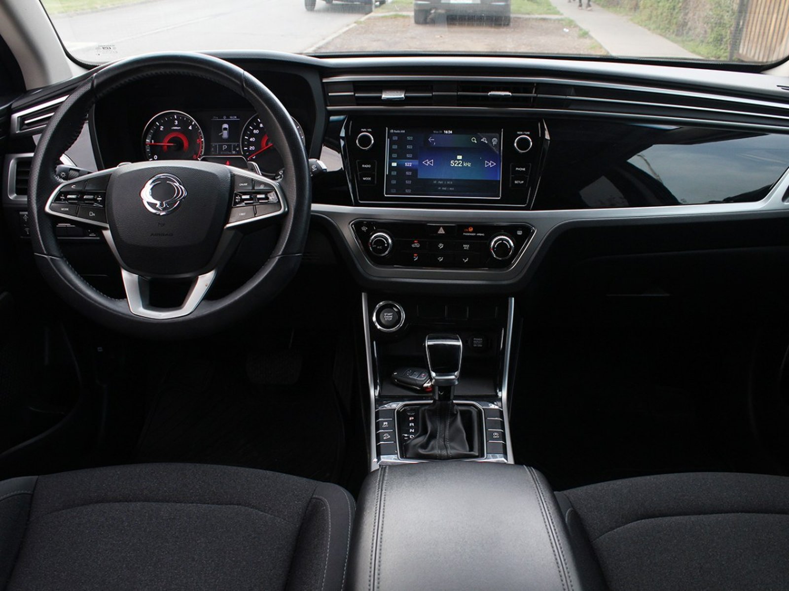 SSANGYONG KORANDO 1.6 AUT DIESEL GLX 4X2 2024 - Imagen 9 de 10