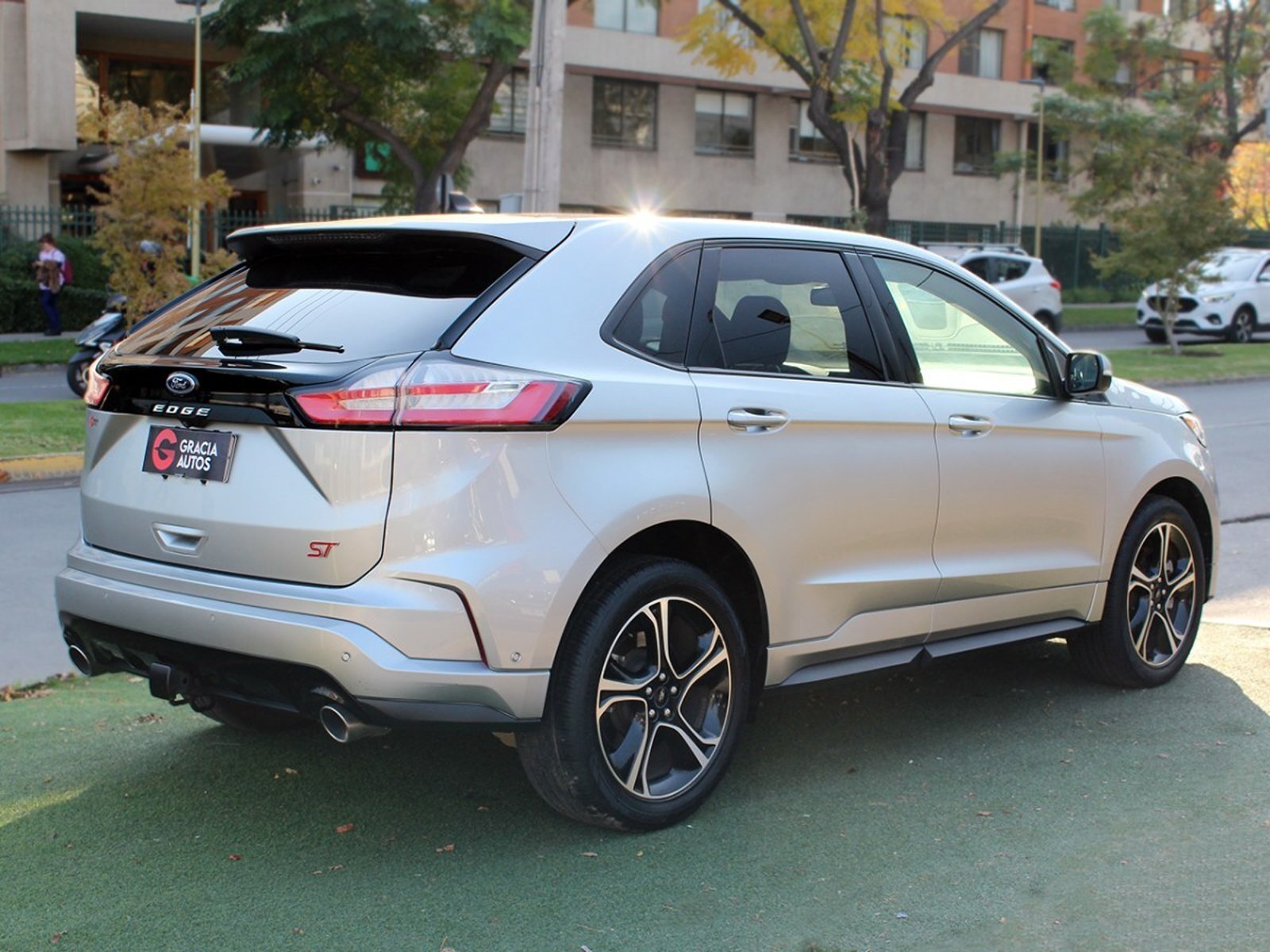 Ford EDGE ST 2.7 AWD 2023 - Foto 4 de 10