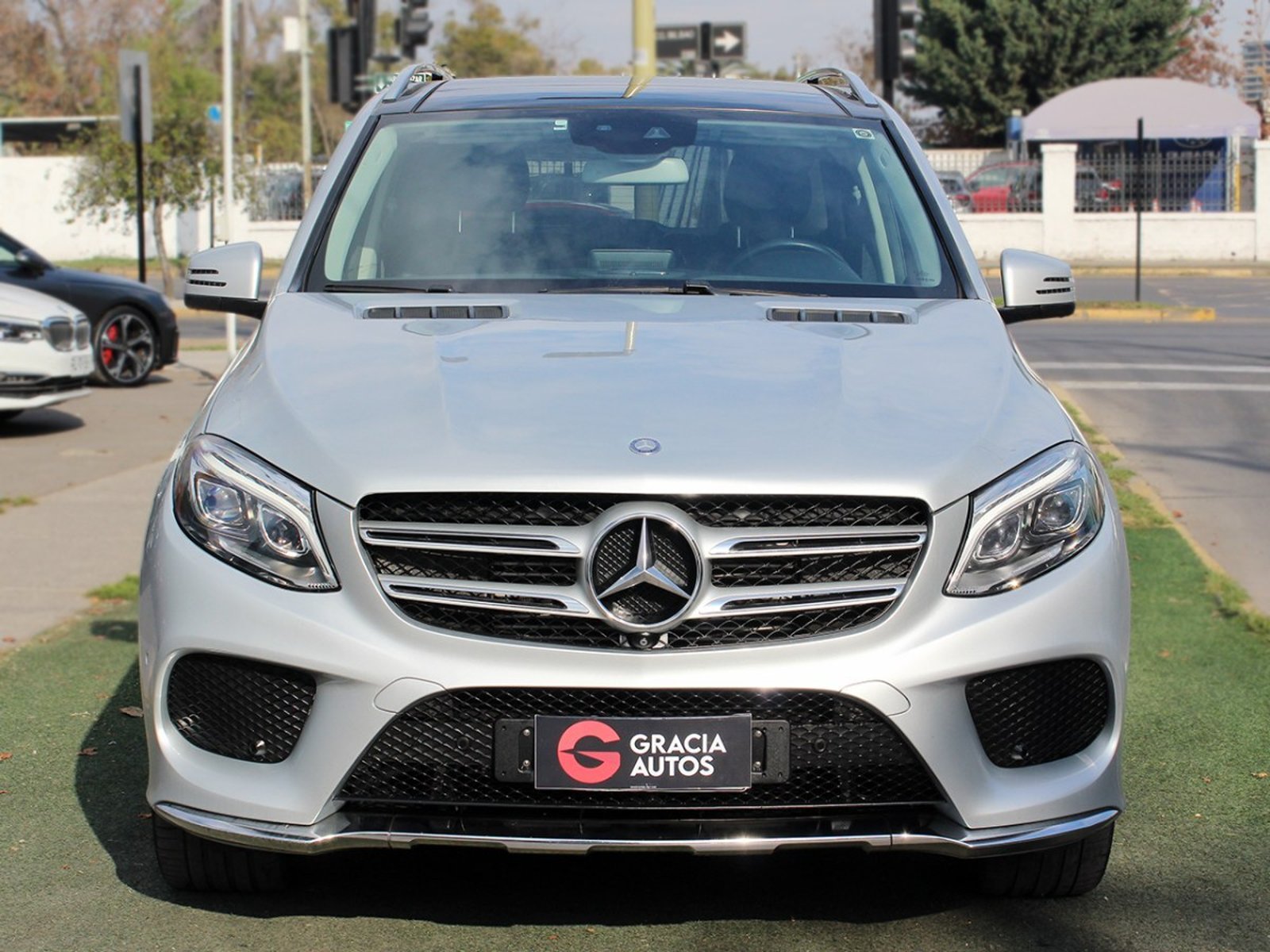 Mercedes-Benz GLE 350D DIESEL FULL TECHO 2018 - Foto 2 de 10
