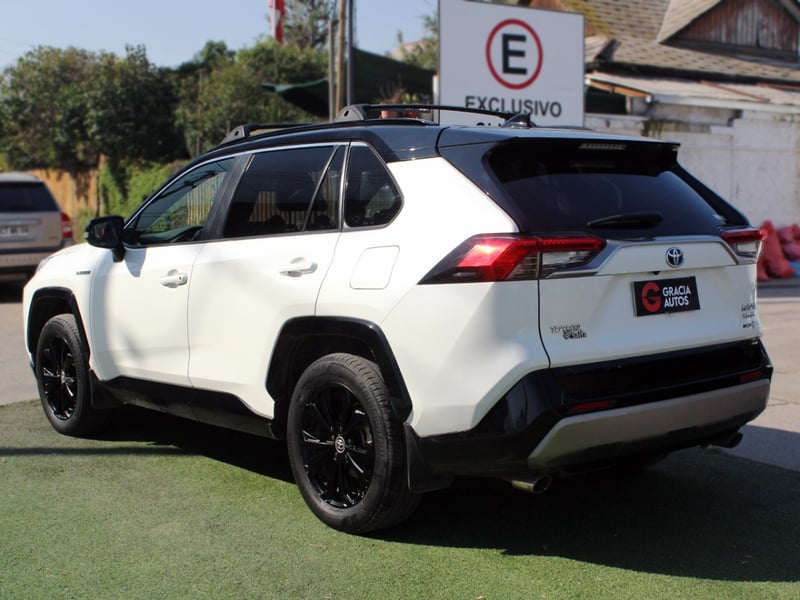 Toyota RAV 4 2.5 XSE HYBRID 4X2 CVT AT 5P 2022 - Imagen 6 de 10