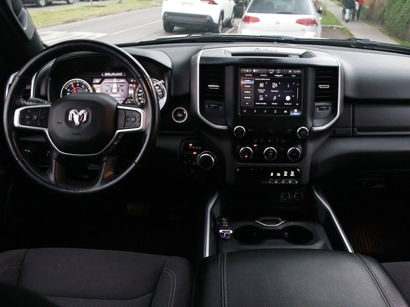 RAM 1500 3.6 BIG HORN CREW CAB 4WD 2022 - Imagen 9 de 10