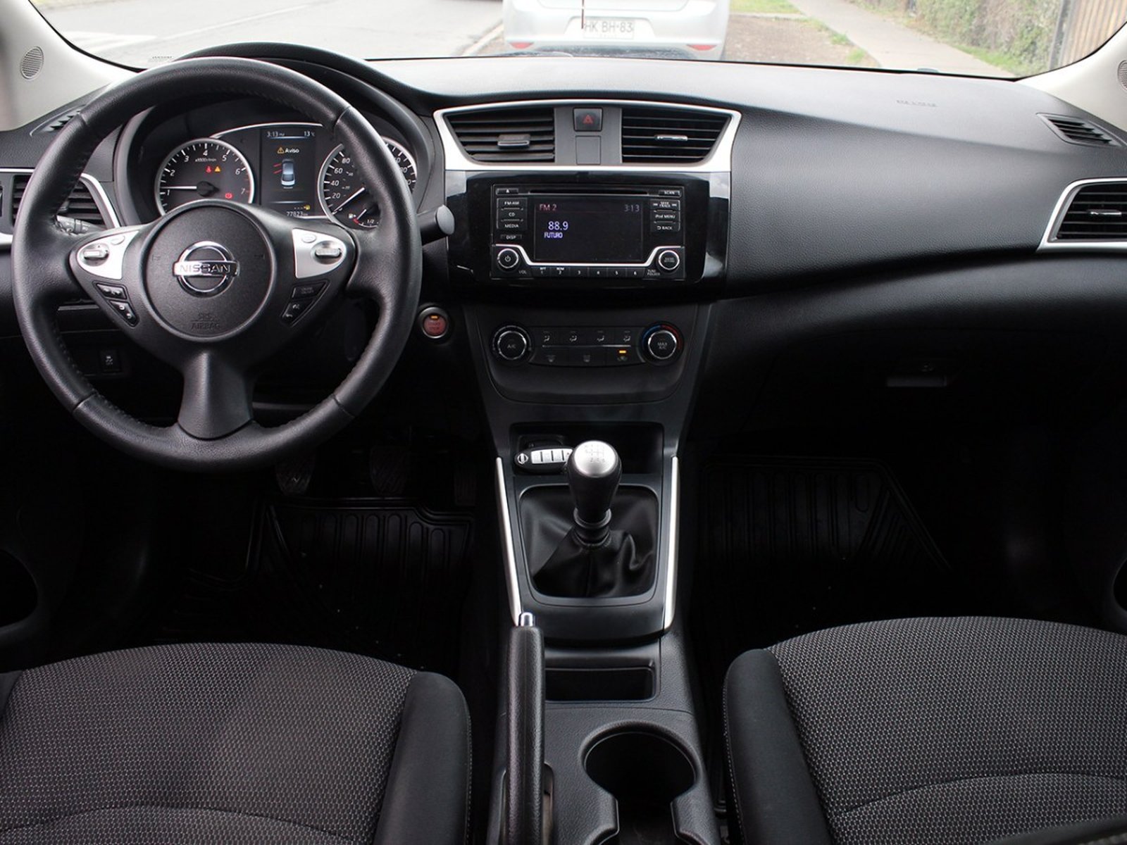 Nissan SENTRA 1.8 MT ADVANCE 2021 - Imagen 9 de 10
