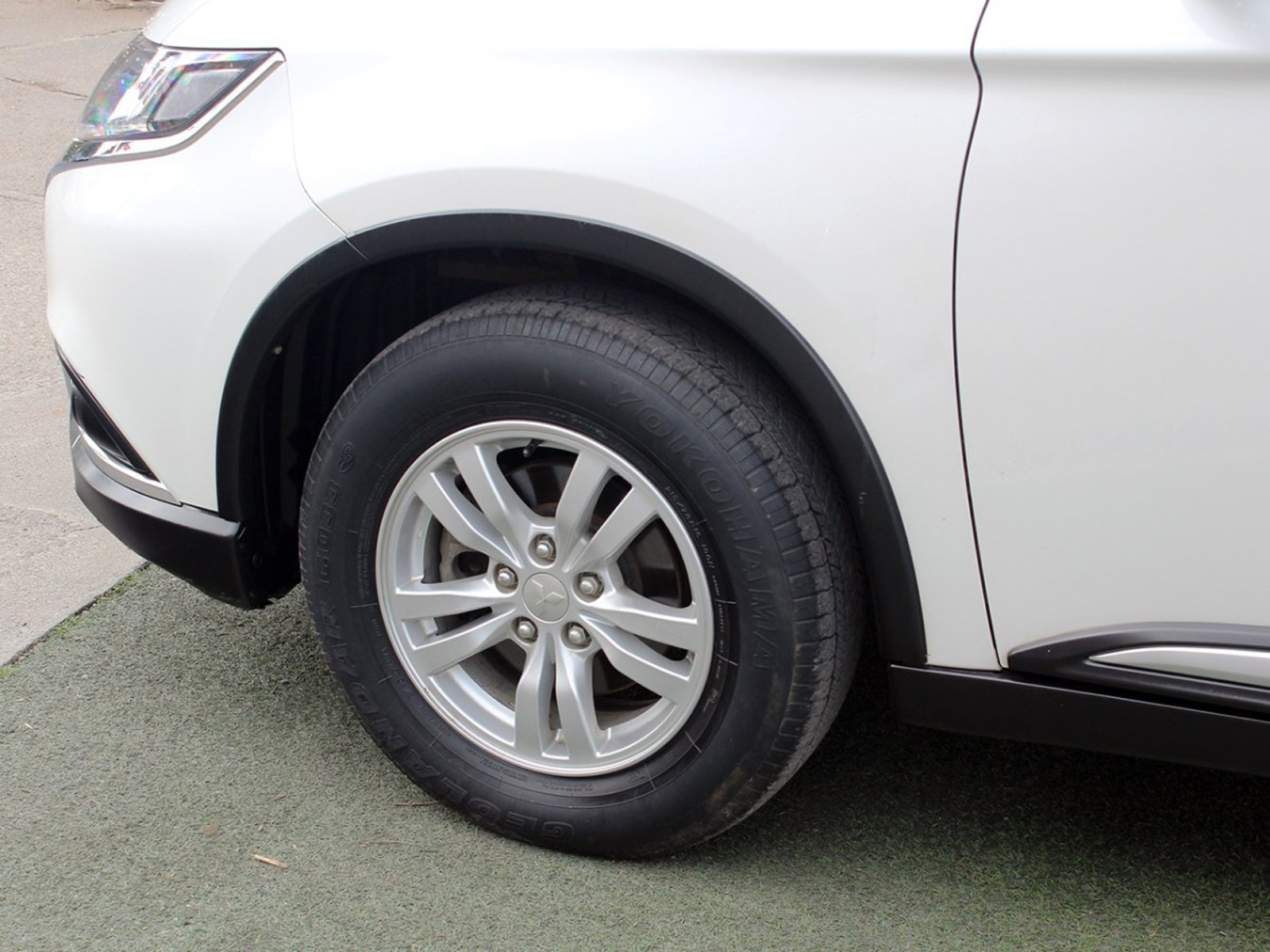Mitsubishi OUTLANDER 2.0 4X2 AT 2021 - Imagen 8 de 10