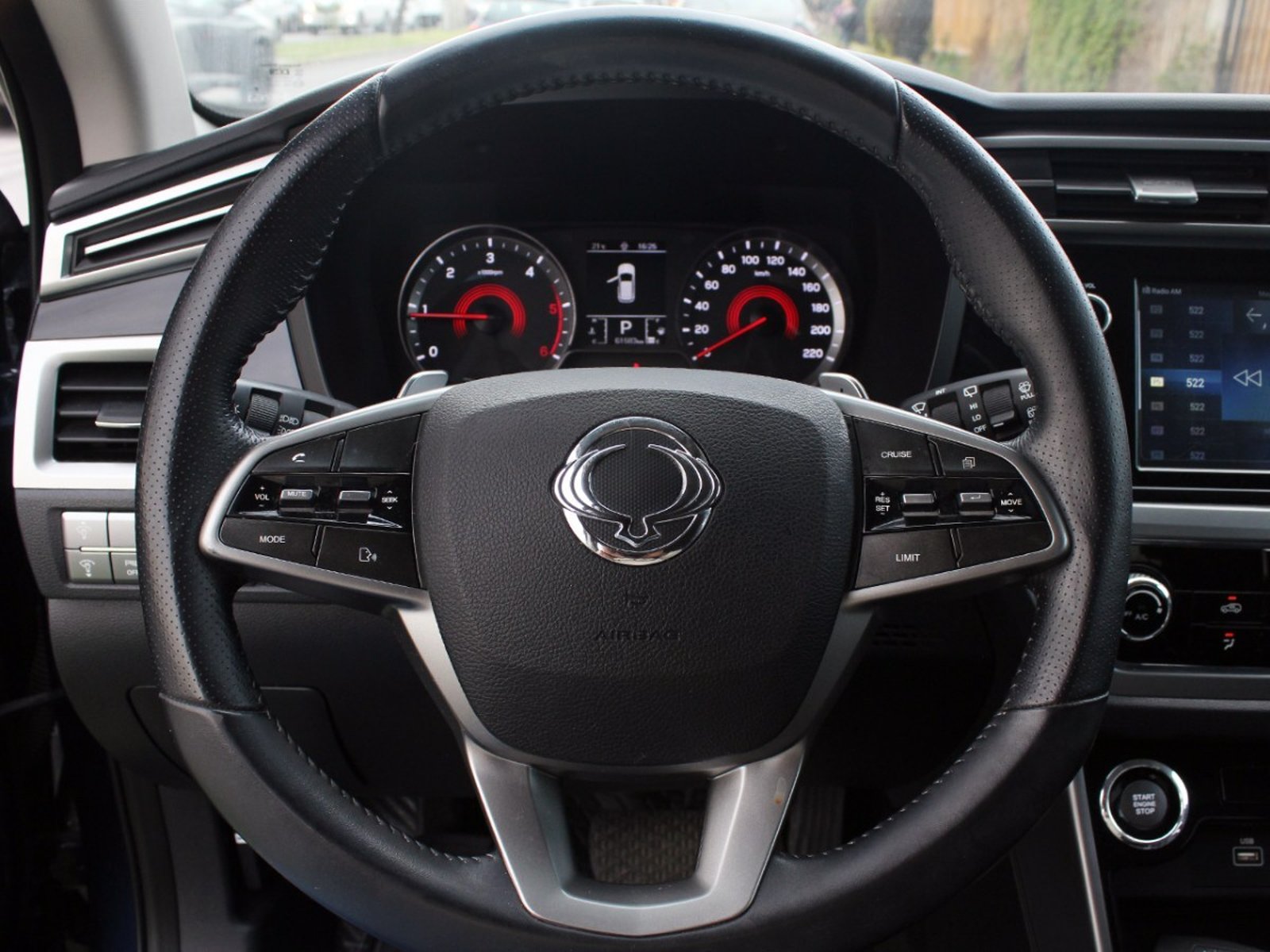 SSANGYONG KORANDO 1.6 AUT DIESEL GLX 4X2 2024 - Imagen 10 de 10