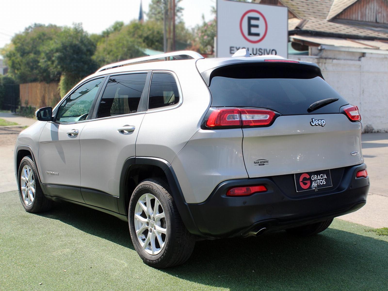 JEEP CHEROKEE LONGITUDE 2,4 AUT 2017 - Imagen 6 de 8