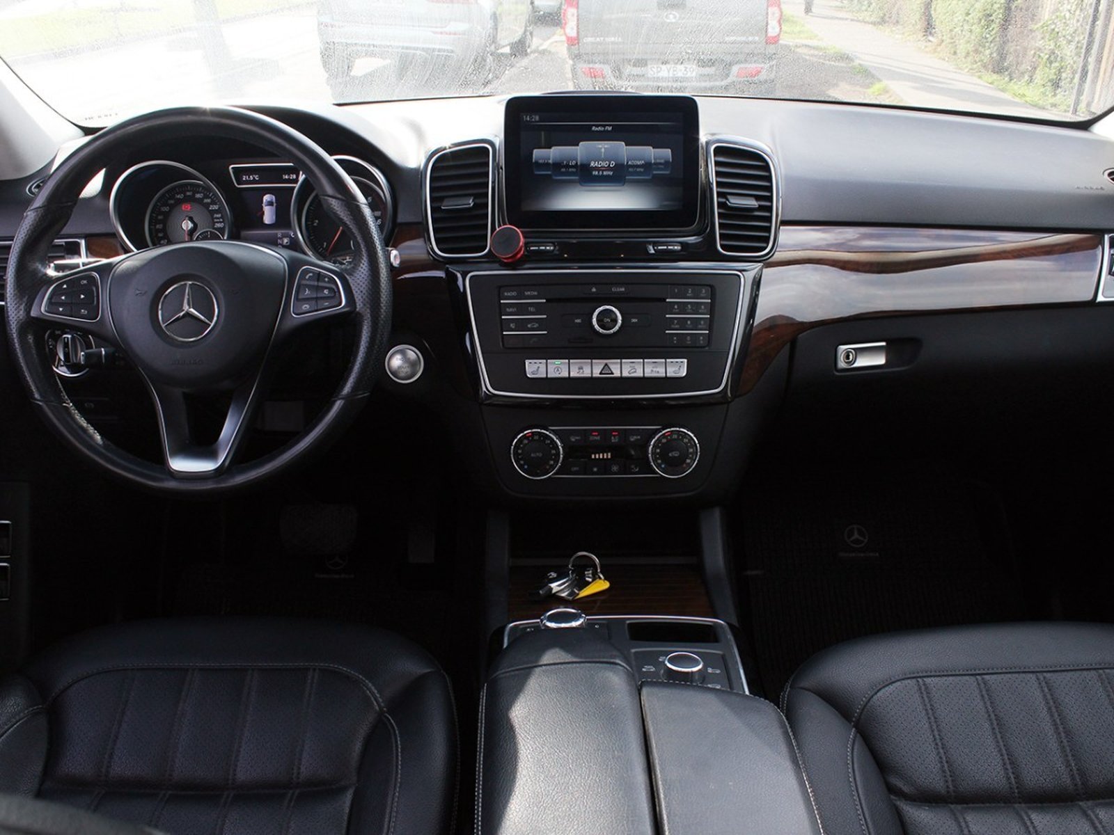 Mercedes-Benz GLE 350D DIESEL FULL TECHO 2018 - Imagen 9 de 10