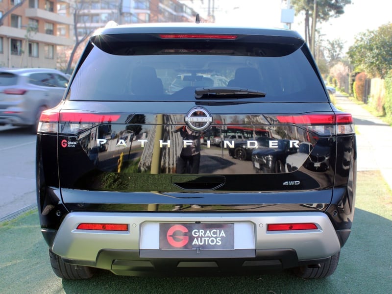 Nissan PATHFINDER 4X4 3.5 AUT EXCLUSIVE 2024 - Imagen 5 de 10