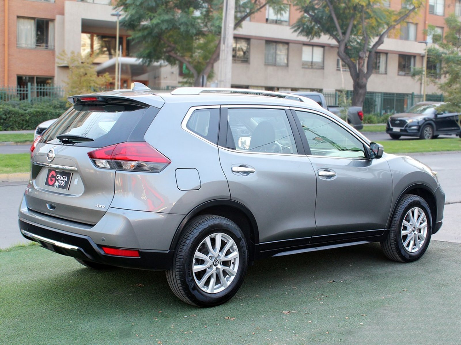 NISSAN X-TRAIL 2.5 AT 4WD 2018 - Imagen 3 de 8