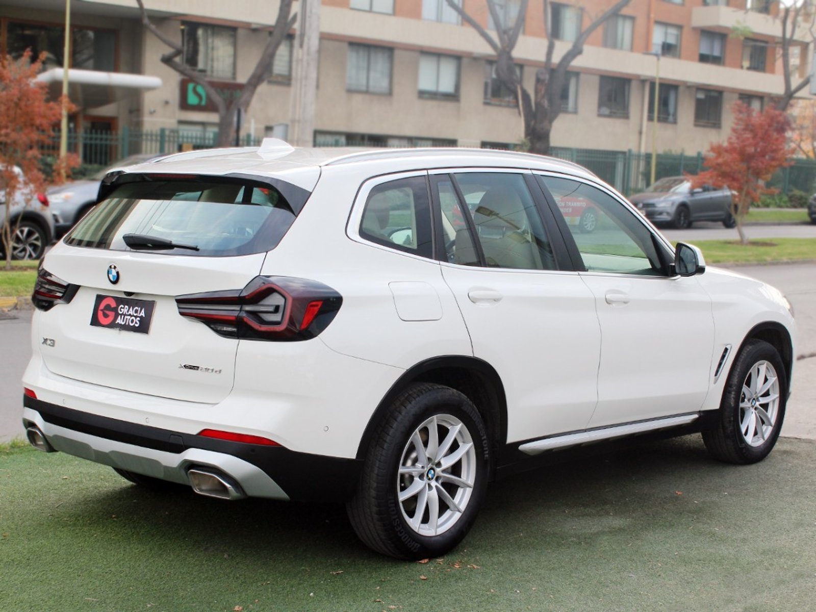 BMW X3 XDRIVE 4X4 2.0D 2025 - Foto 4 de 10