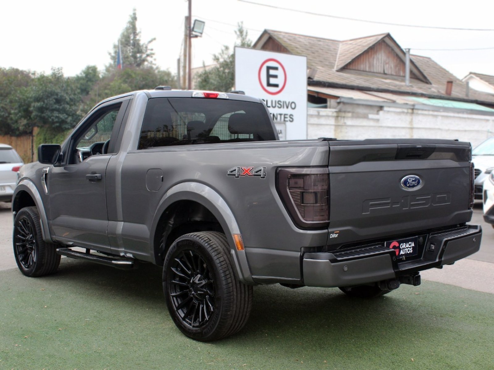 FORD F-150 XLT RC 4X4 3.3 AUT 2024 - Imagen 6 de 10
