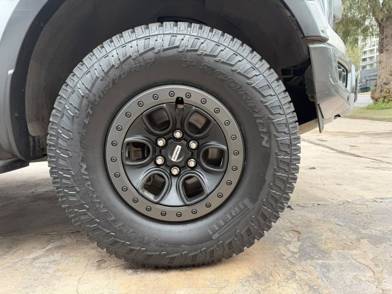 Ford F-150 Raptor 3.5 4X4 DOB. CAB. AT 4P. 2022 - Imagen 8 de 10