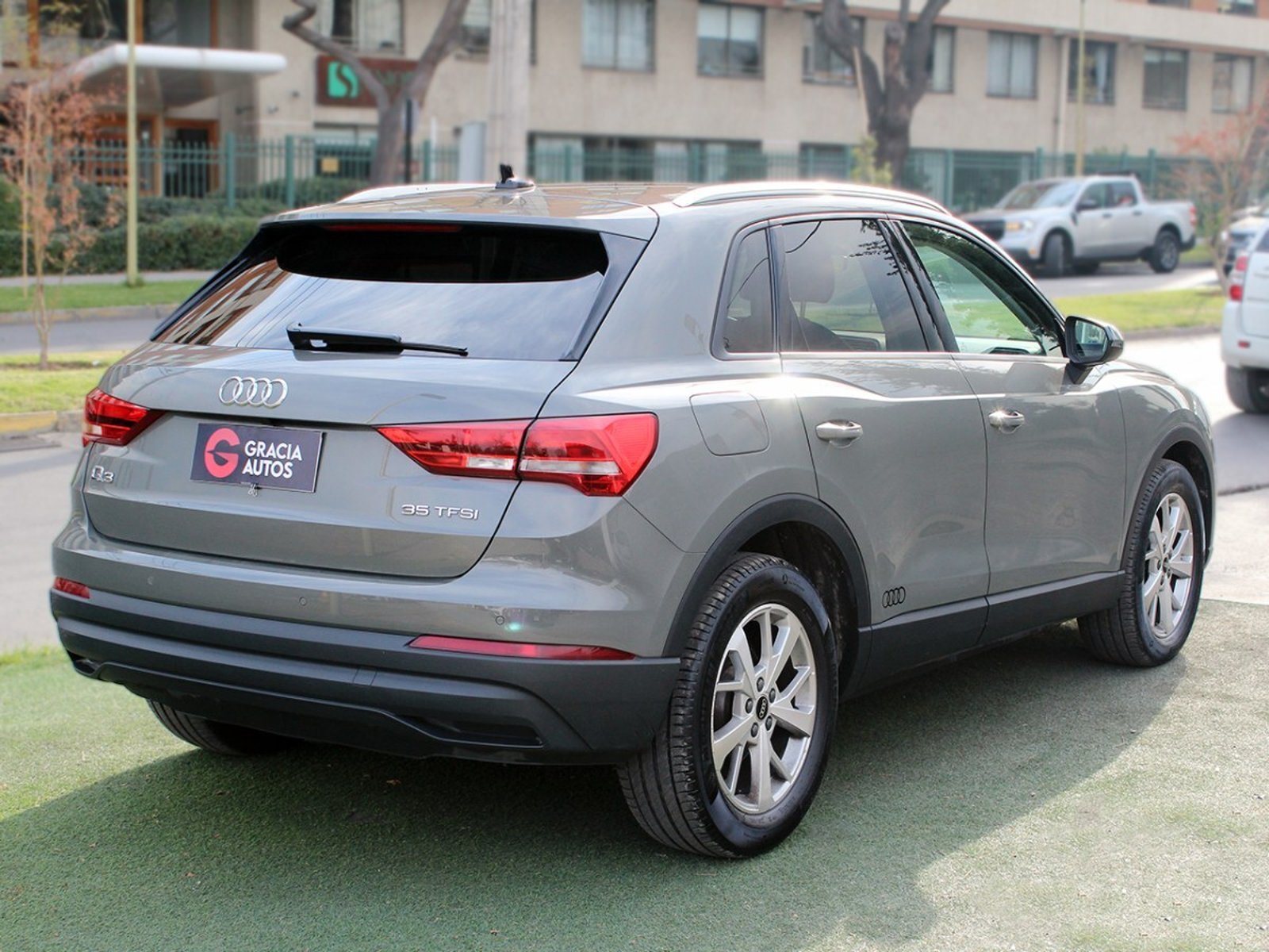 AUDI Q3 35 TFSI 1.4 AUT 2022 - Foto 4 de 10