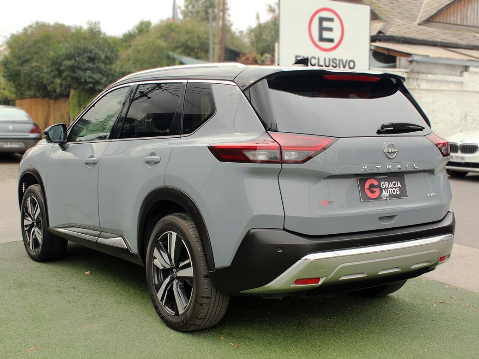 NISSAN X-TRAIL EXCLUSIVE 2.5 CVT AUTO 4WD 2023 - Imagen 6 de 10