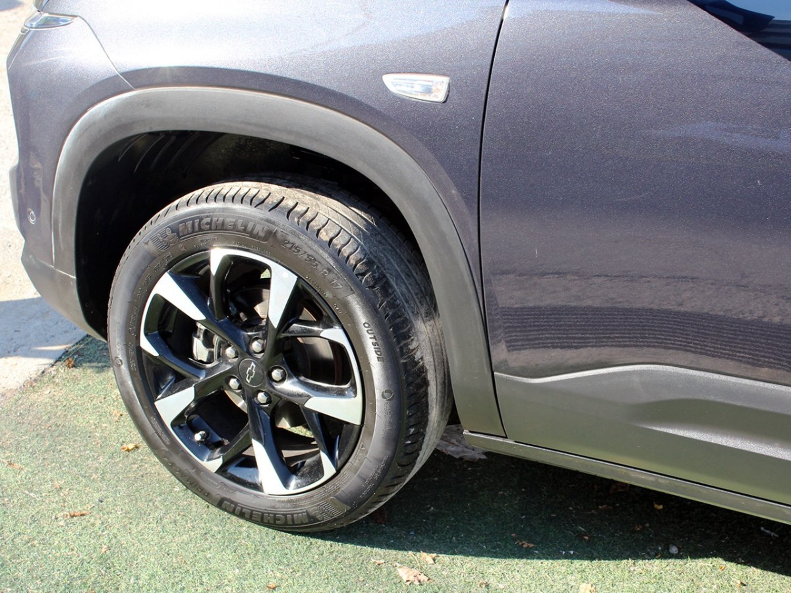 CHEVROLET MONTANA 1.2T RS 2024 - Imagen 8 de 10