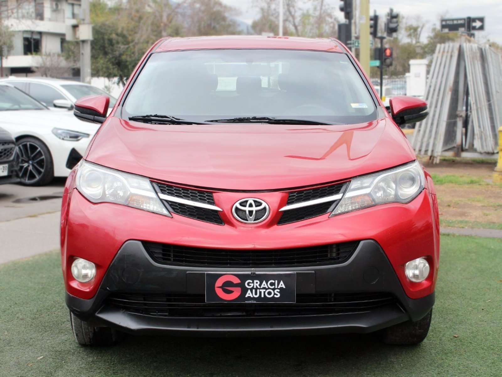Toyota RAV 4 2.5 LUJO 4X2 AT 5P 2015 - Foto 2 de 10
