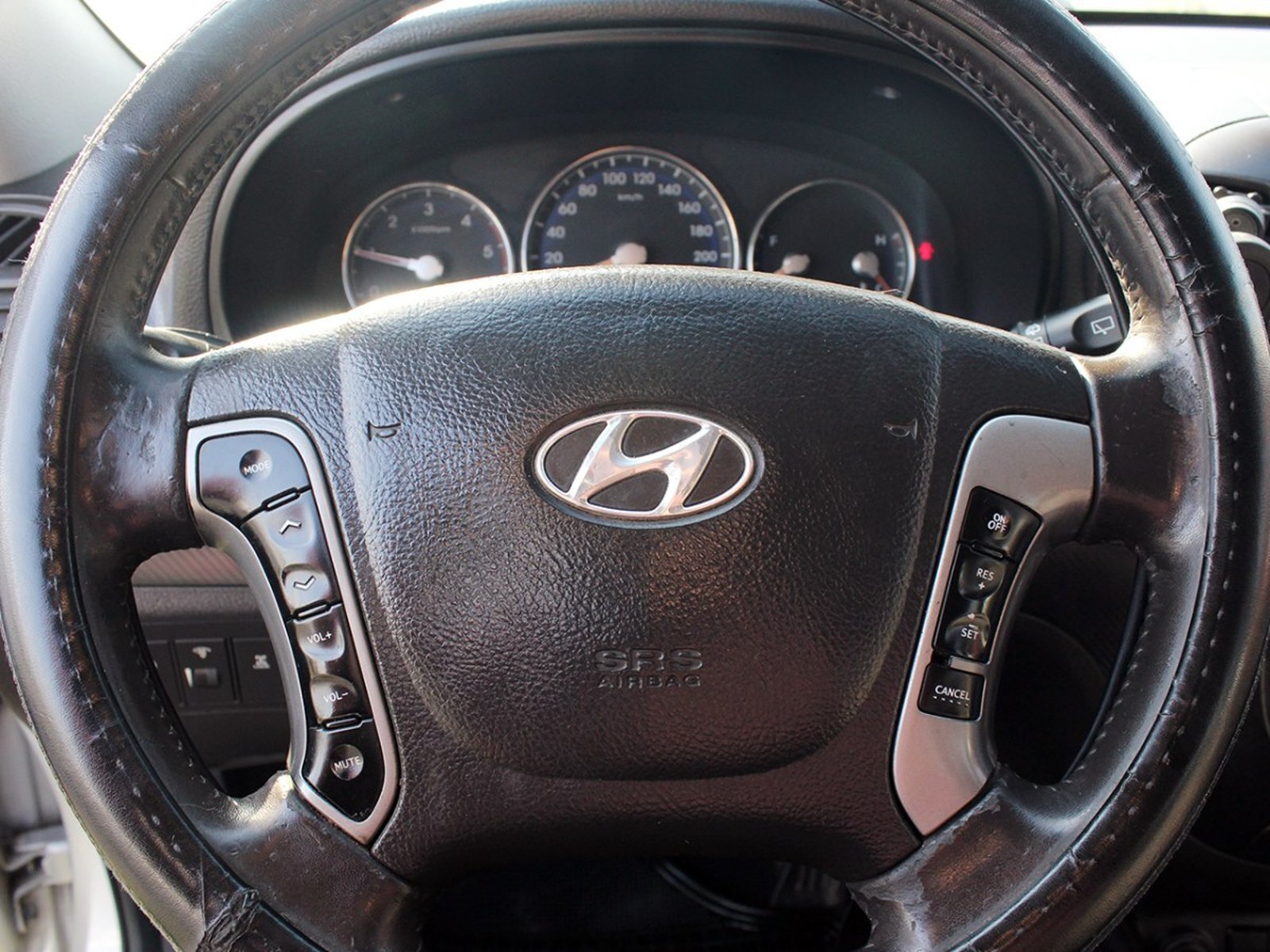 HYUNDAI SANTA FE 4X4 GLS 2.2 MT DIESEL 2012 - Imagen 10 de 10