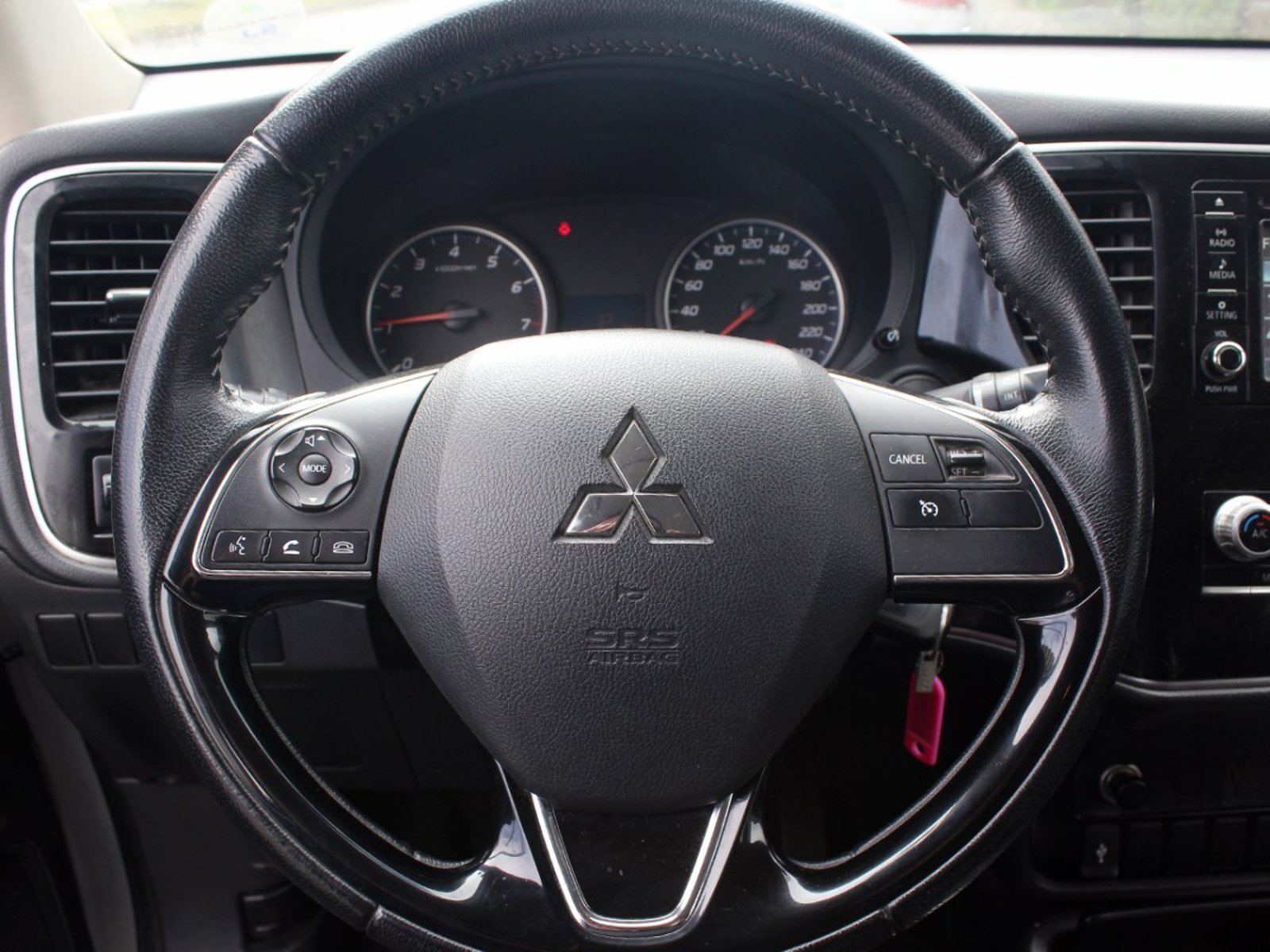 Mitsubishi OUTLANDER 2.0 4X2 AT 2021 - Imagen 10 de 10