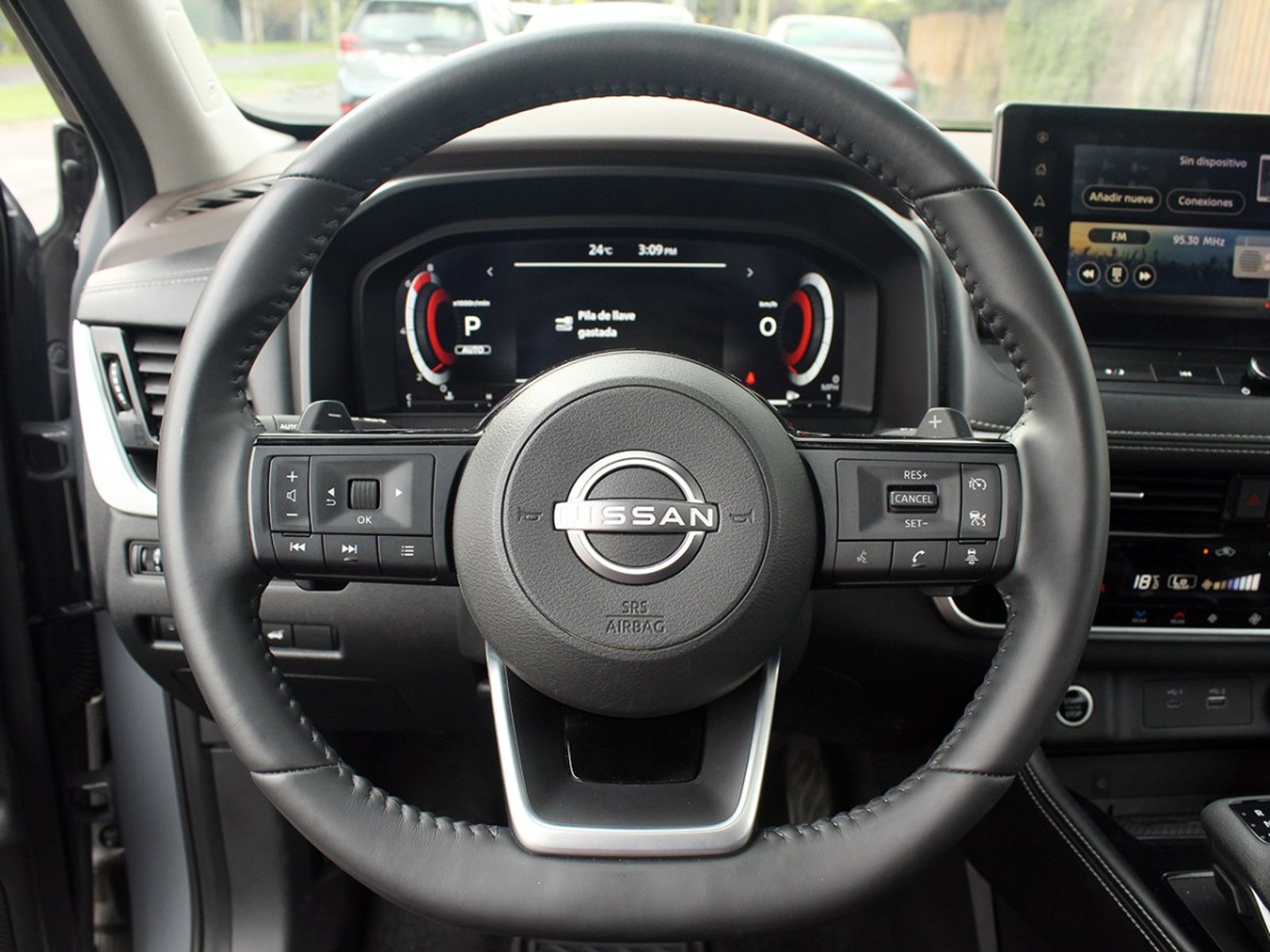 NISSAN X-TRAIL EXCLUSIVE 2.5 CVT AUTO 4WD 2023 - Imagen 10 de 10
