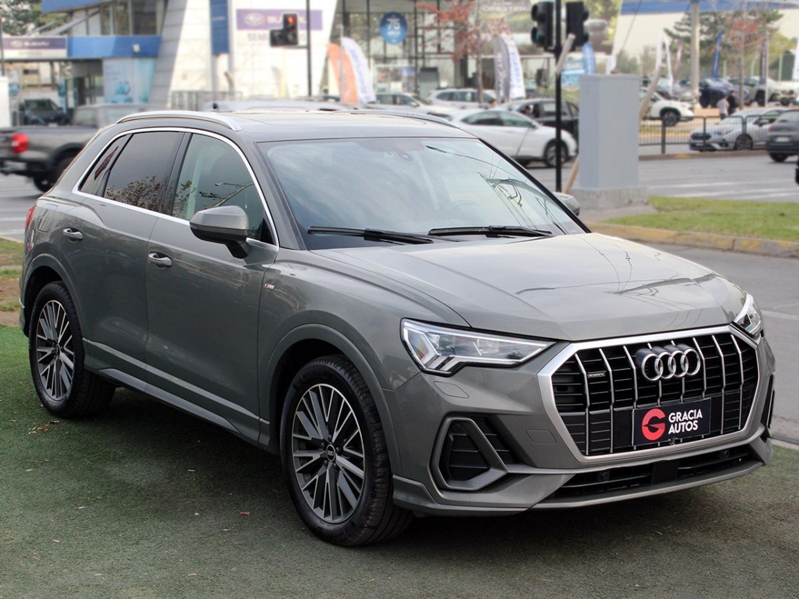 Audi Q3 SPORT 2.0 40 TFSI QUATTRO 2022 - Foto 3 de 10