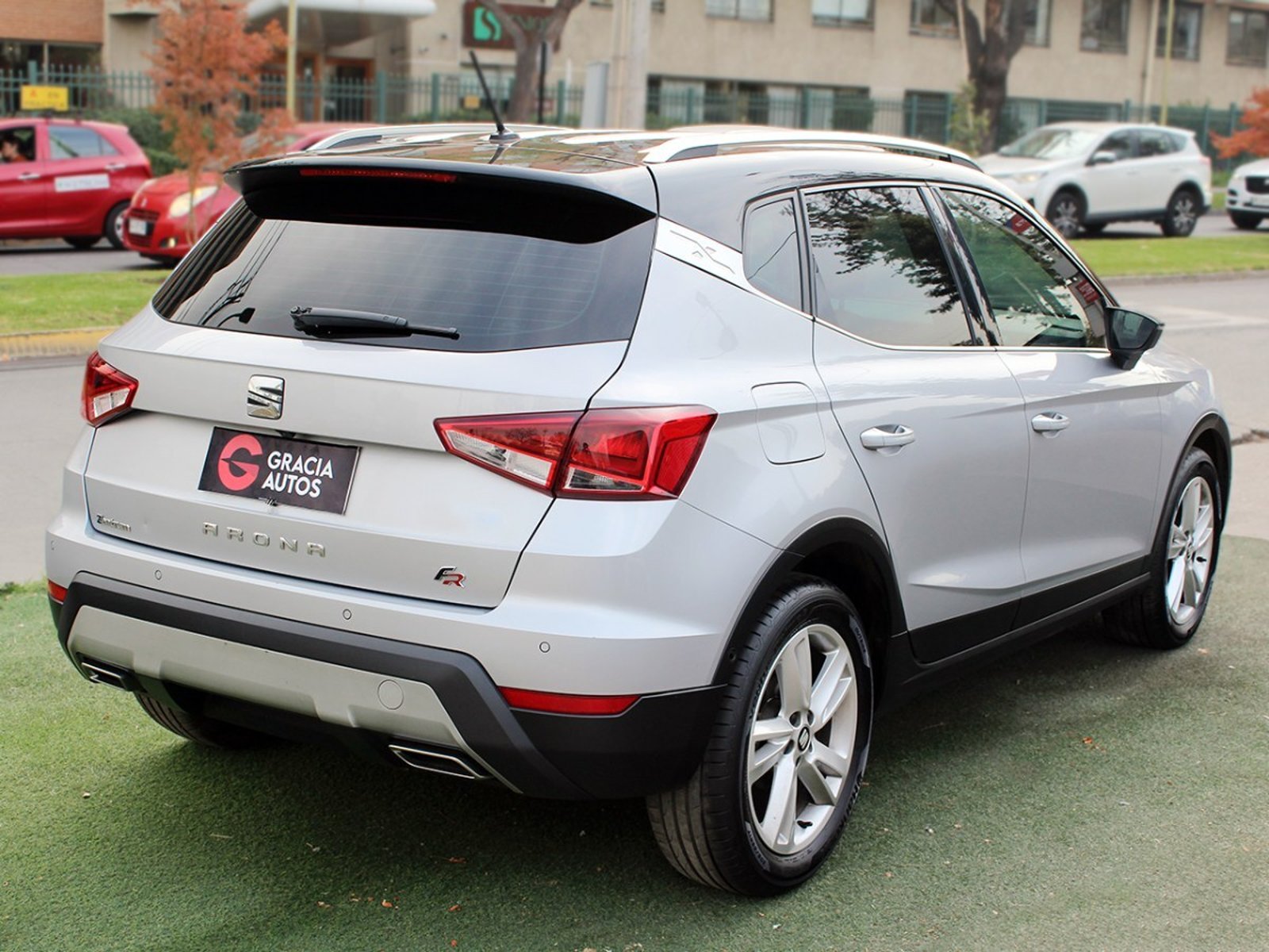 SEAT ARONA 1.6 FR AT 2022 - Imagen 4 de 10
