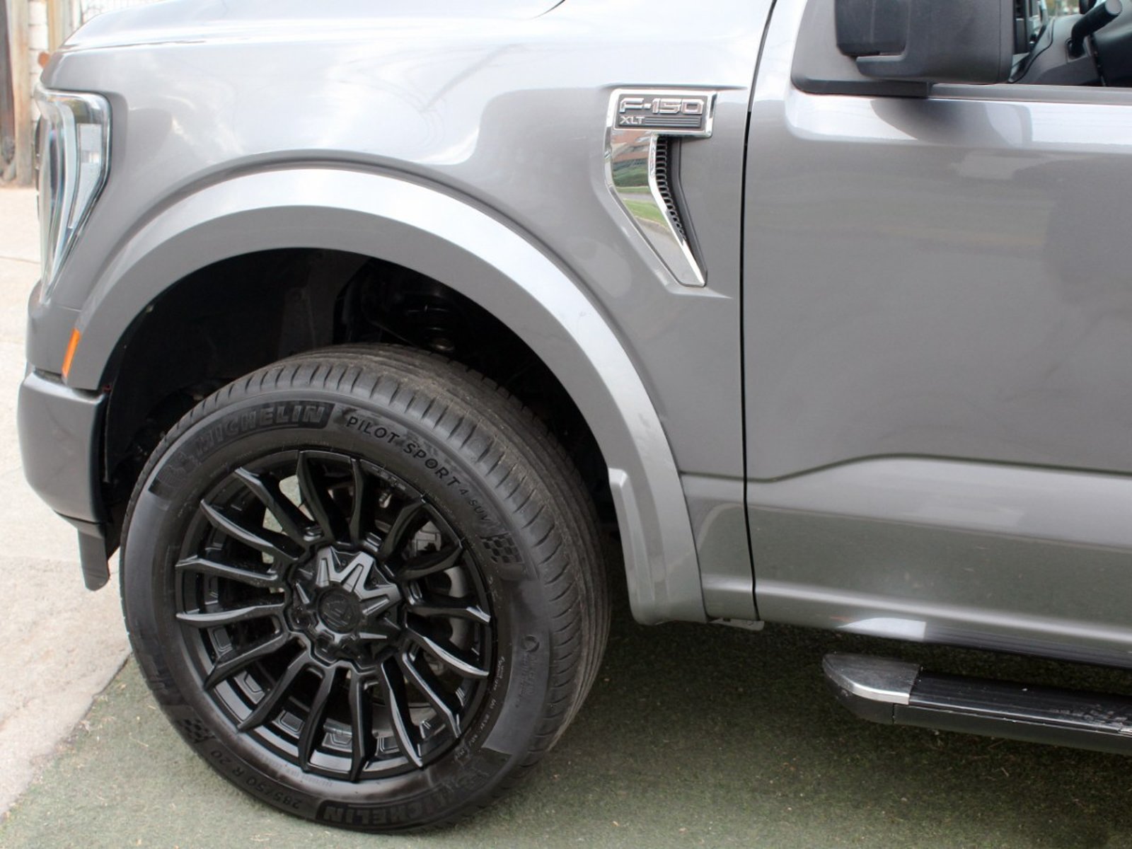 FORD F-150 XLT RC 4X4 3.3 AUT 2024 - Imagen 8 de 10
