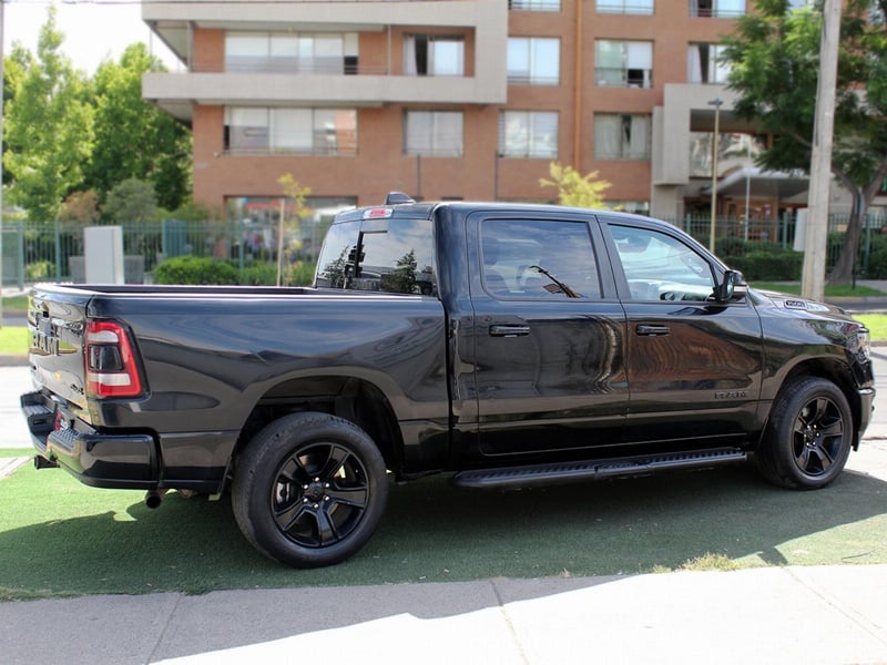RAM 1500 BIG HORN CREW 4X4 3.6 AUT 2023 - Imagen 4 de 8