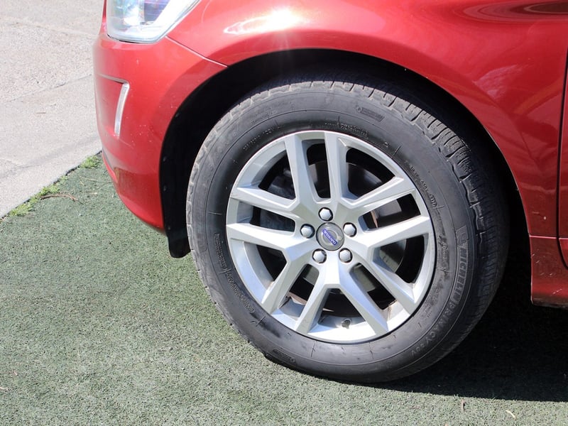 Volvo XC60 T5 2.0 AWD 2017 - Imagen 8 de 10