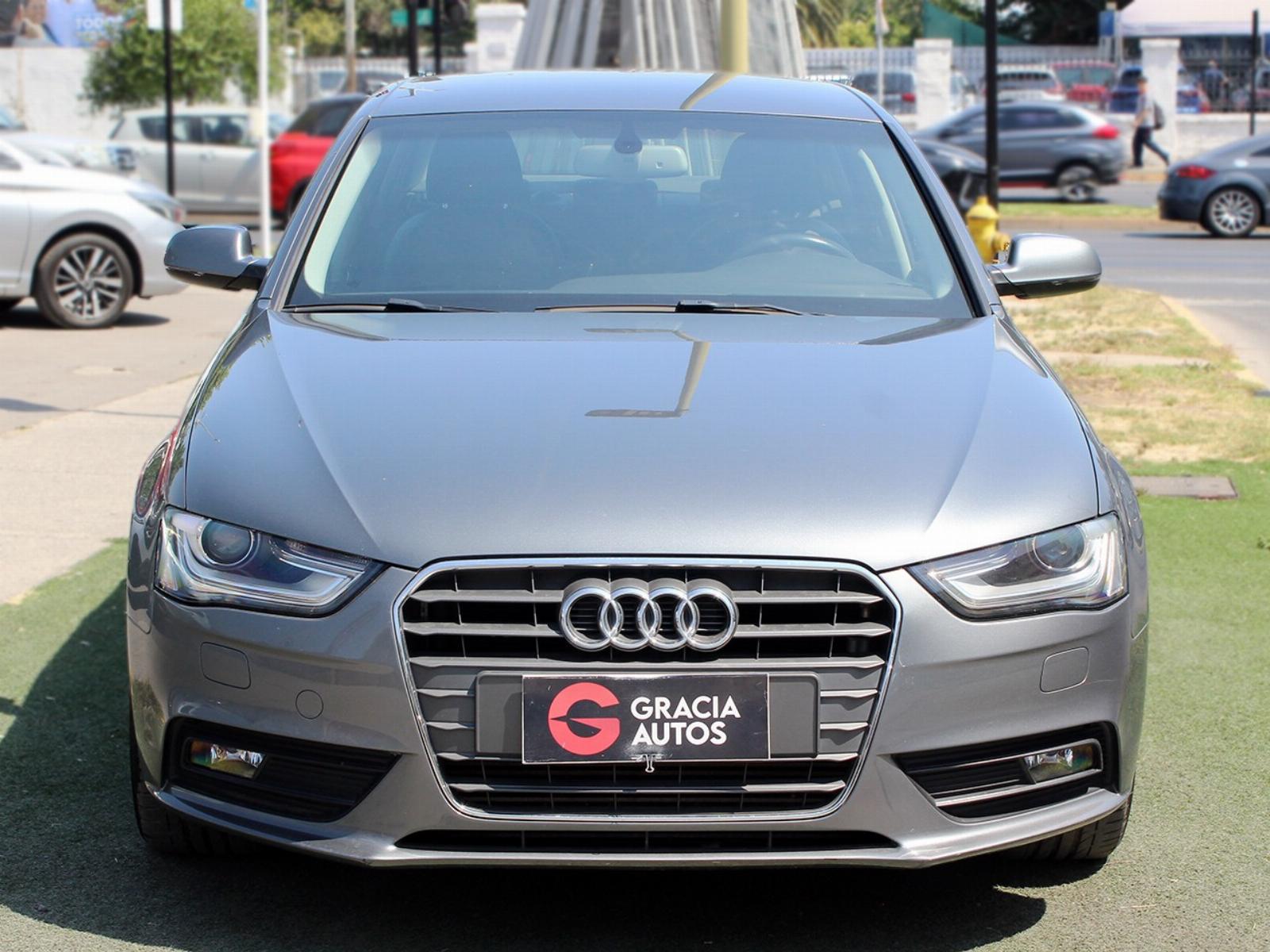 Audi A4 TFSI 1.8 SYLE 120 HP 2014 - Foto 3 de 8