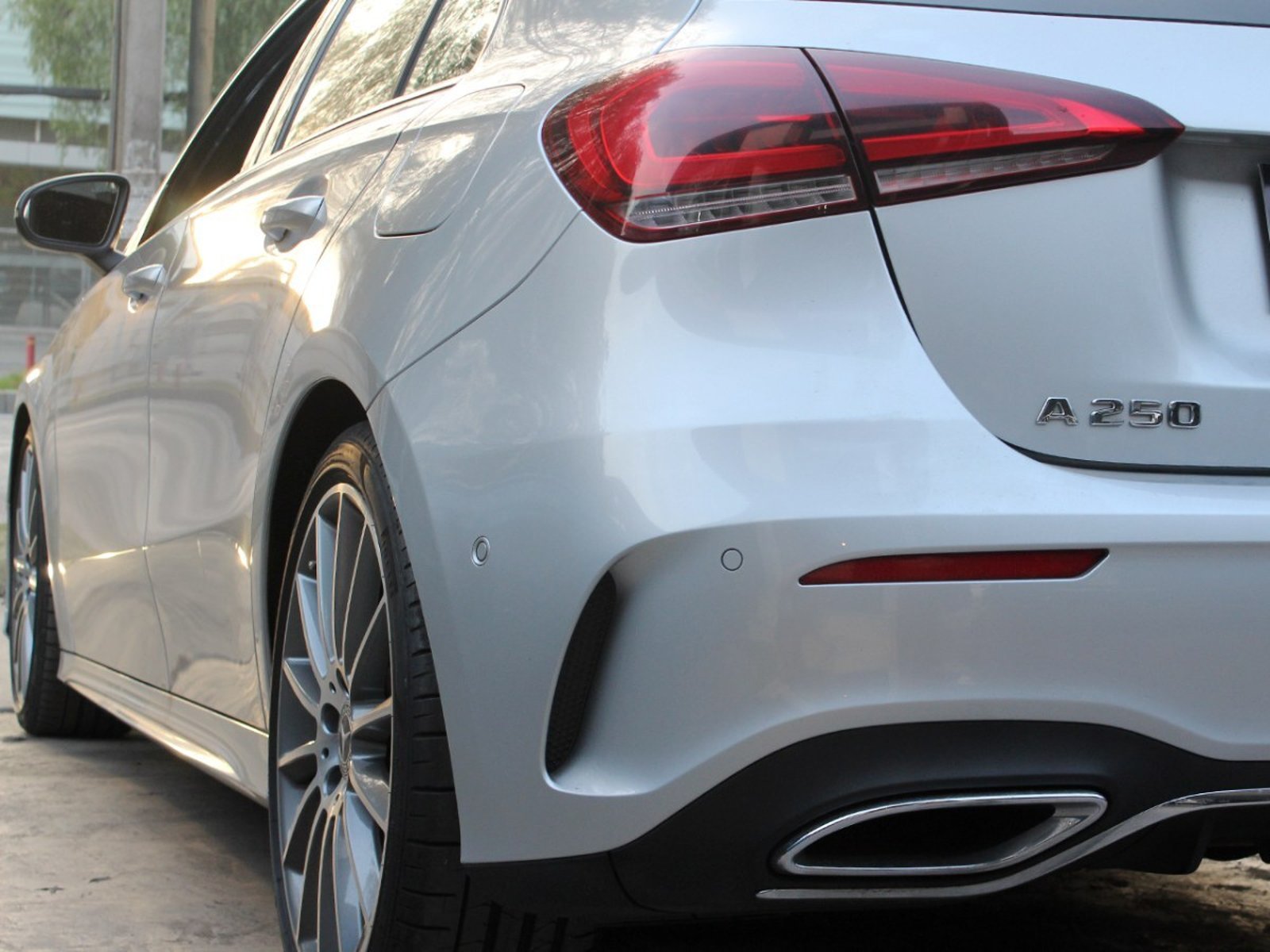 MERCEDES-BENZ A250 AMG LINE 2.0 2020 - Imagen 7 de 10