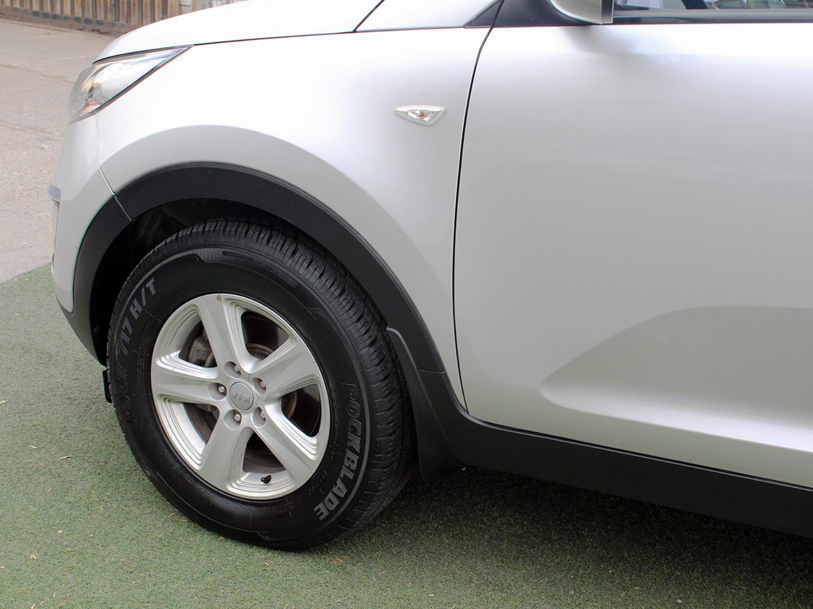 KIA SPORTAGE LX 2.0 AT 2015 - Imagen 8 de 8