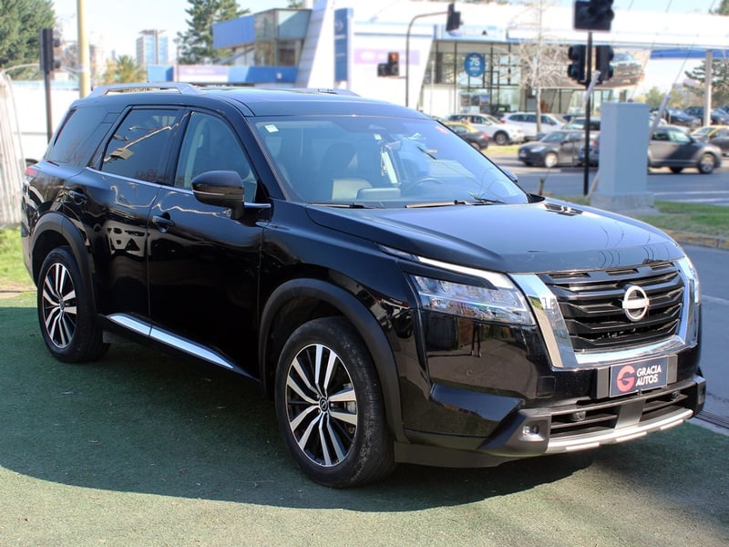 Nissan PATHFINDER 4X4 3.5 AUT EXCLUSIVE 2024 - Imagen 3 de 10