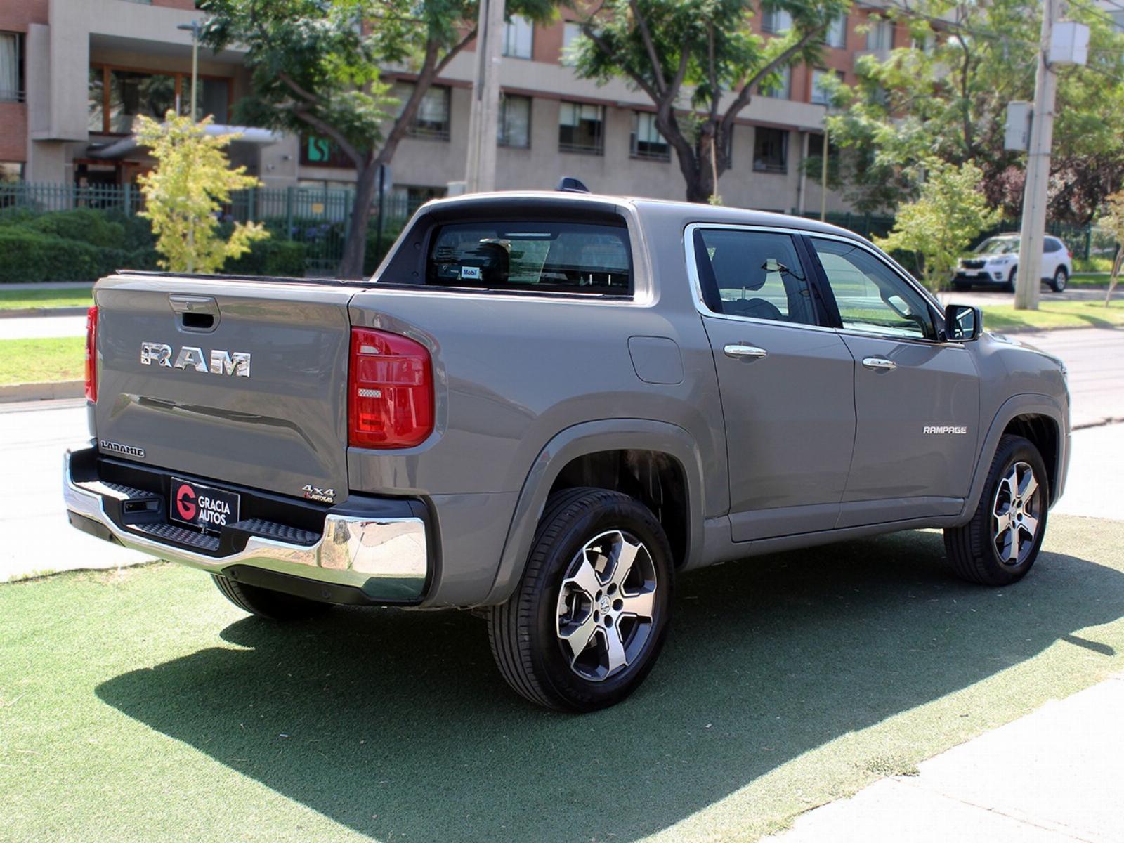 RAM RAMPAGE 2.0D LARAMIE AUTO AWD 2024 - Foto 4 de 8