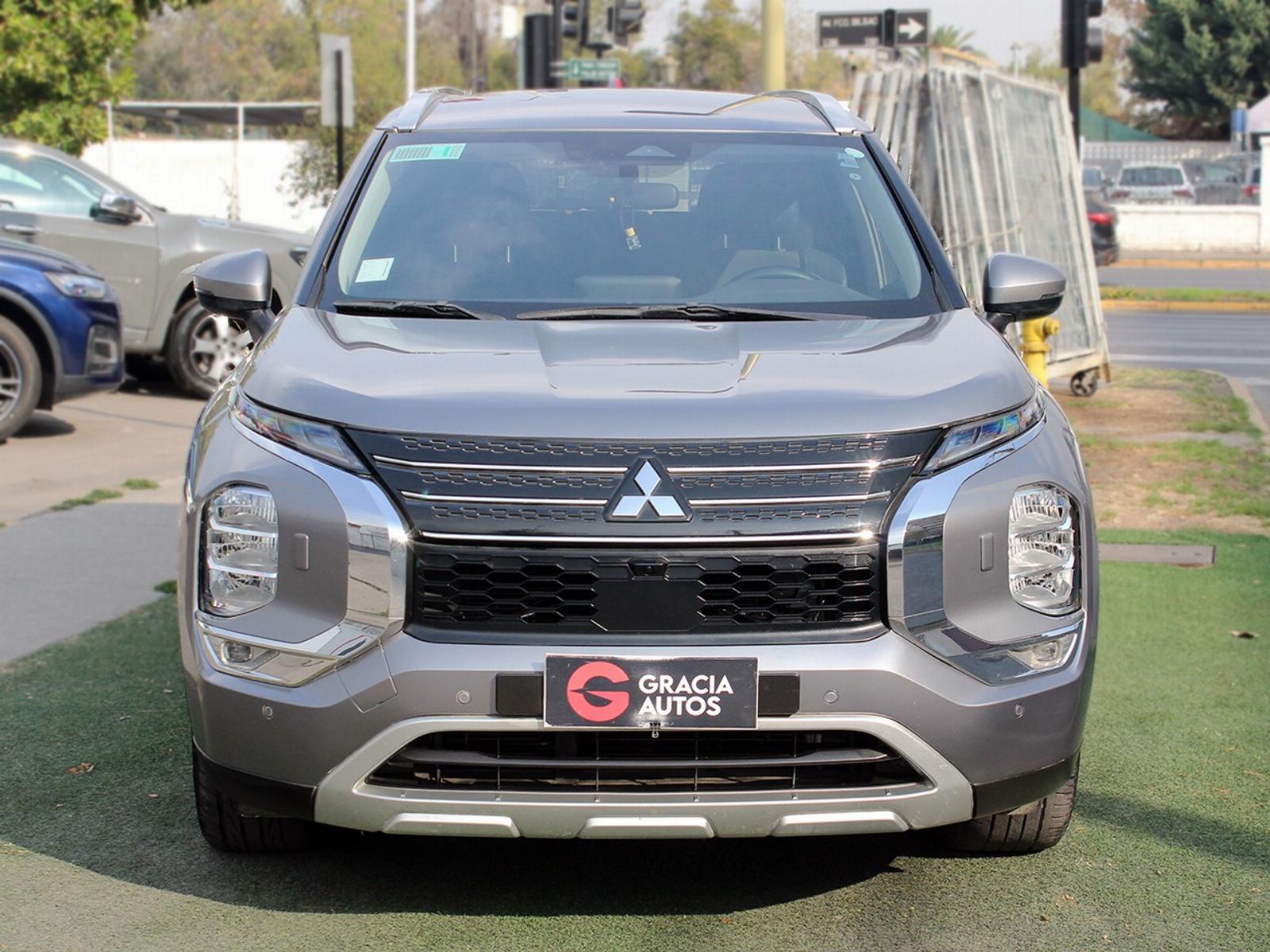 MITSUBISHI OUTLANDER GLS 4X4 2.5 AT 2023 - Imagen 3 de 8