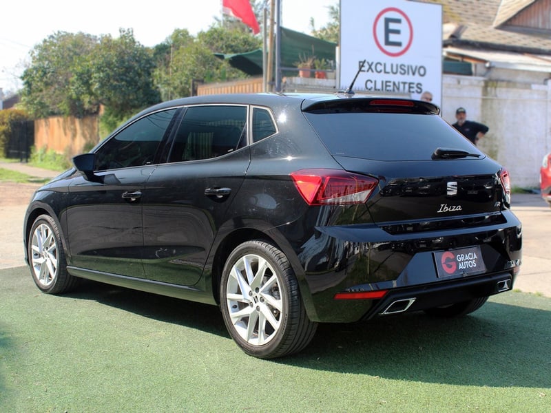 SEAT IBIZA FR 1.0 TSI AT 2025 - Imagen 6 de 10