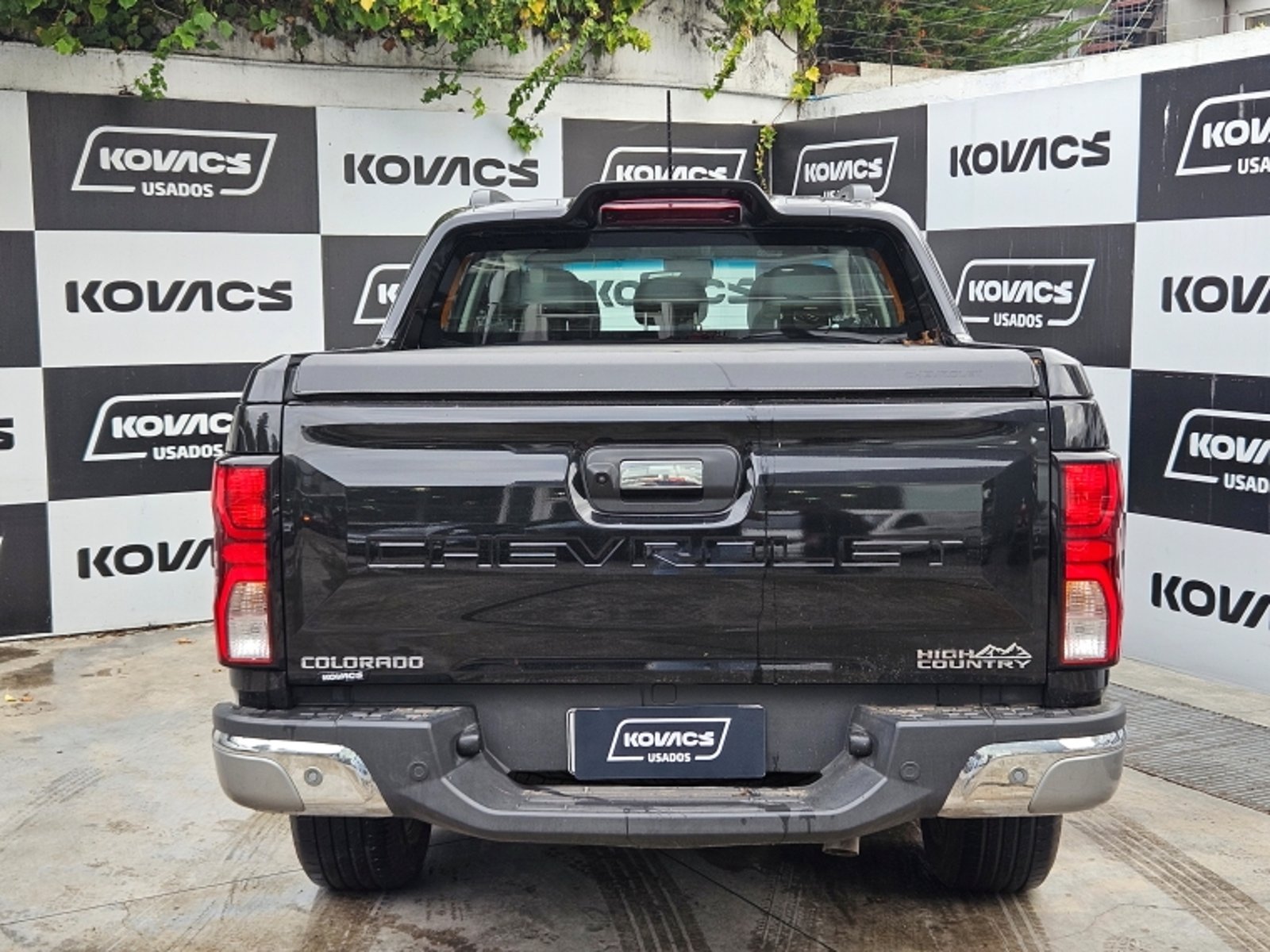 Chevrolet COLORADO 2.8 HIGH COUNTRY  AT 4X4 DIESEL 2026 - Imagen 6 de 20