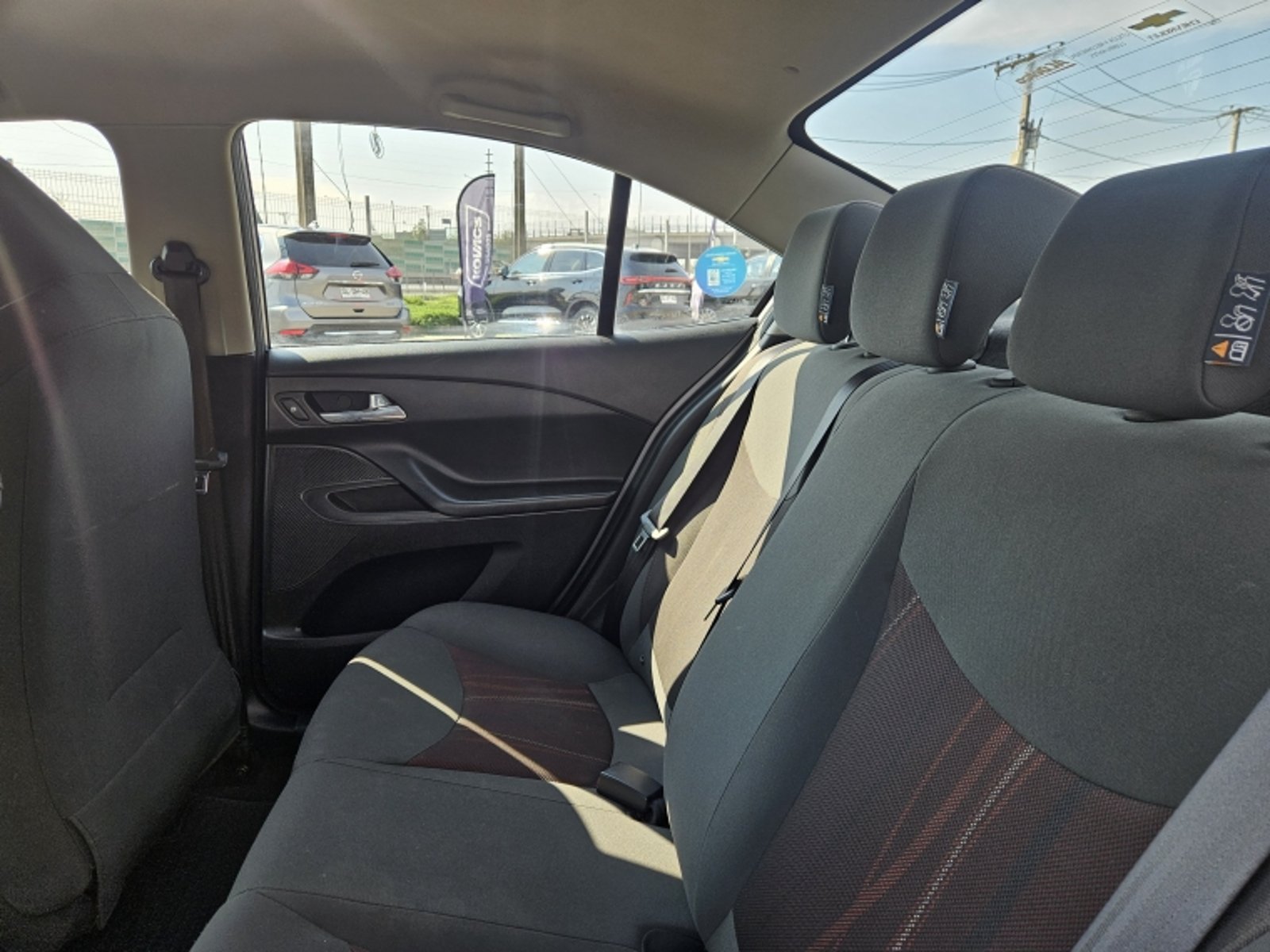 Chevrolet SAIL 1.5 LS MT 2022 - Imagen 8 de 19